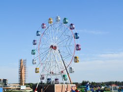 Amusement Park Fair Wheel