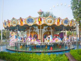 Why The Carousel Ride Is the "Eternal" Classic in the Playground？