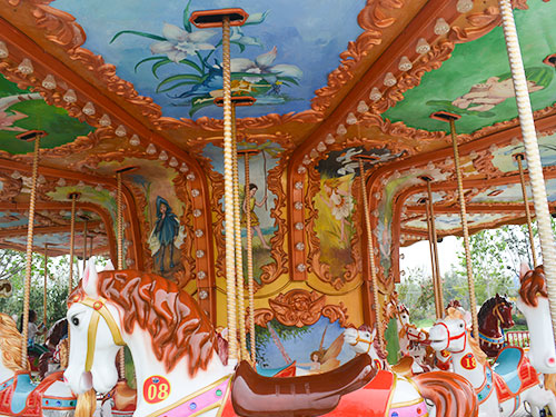 merry go round carousel detail-jasonrides