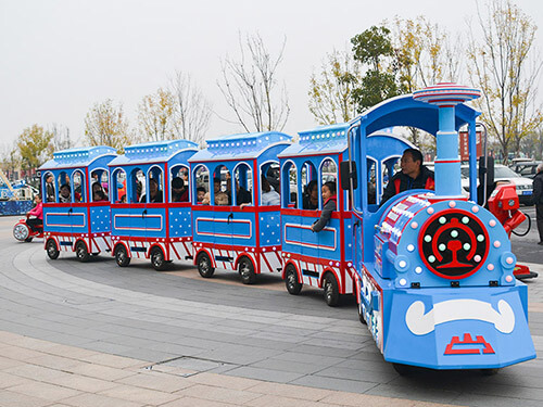 electric trackless train for children