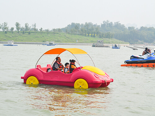 water pedal boat with foot-jasonrides